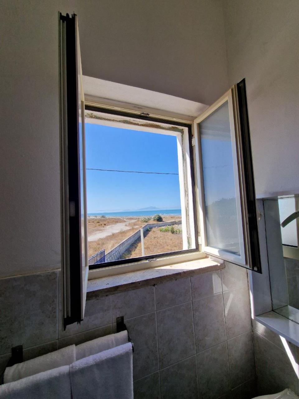 קסטל וולטורנו Beach Suites - By Lido Scalzone מראה חיצוני תמונה